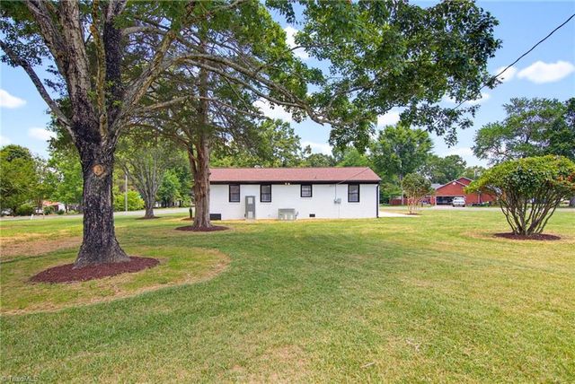725 Forest Drive, Gibsonville, NC 27249