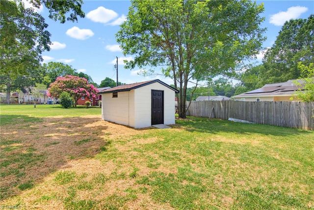 725 Forest Drive, Gibsonville, NC 27249