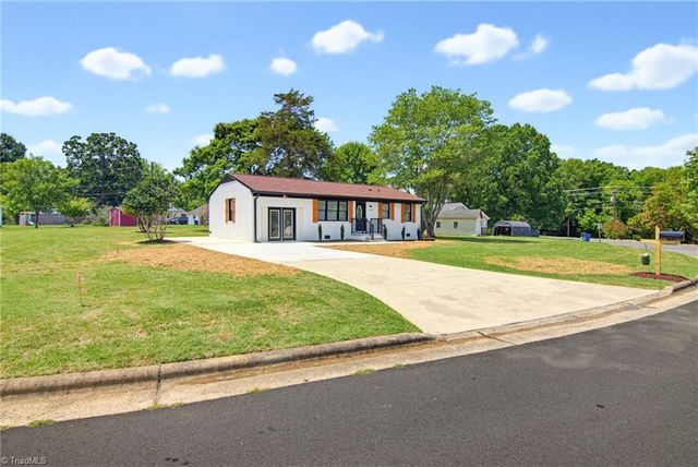 725 Forest Drive, Gibsonville, NC 27249