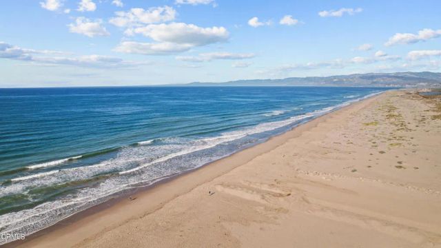 5202 Driftwood Street, Oxnard, CA 93035