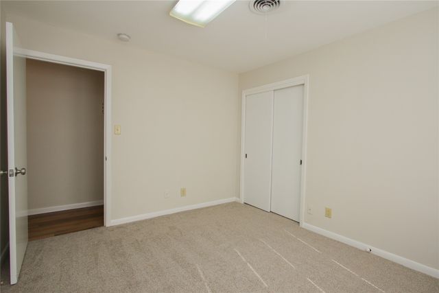 4305 Highland Lake Drive, Lake Worth, TX 76135