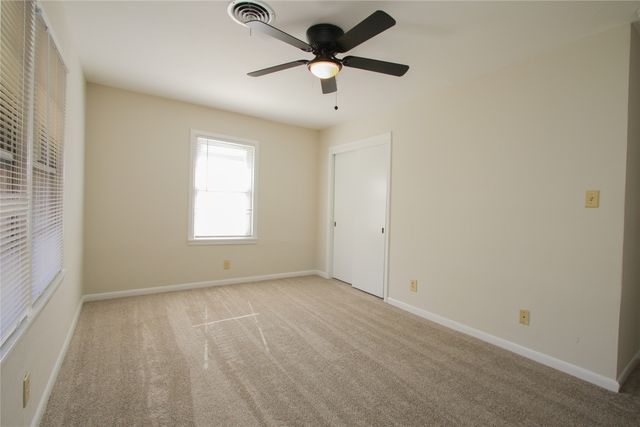 4305 Highland Lake Drive, Lake Worth, TX 76135