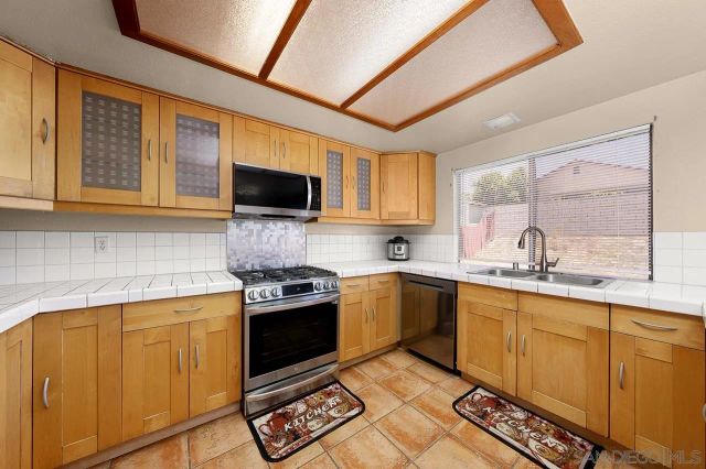 7263 Aquamarine Rd, San Diego, CA 92114