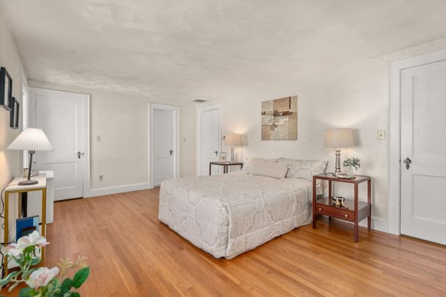 142 Claflin Street, Belmont, MA 02478