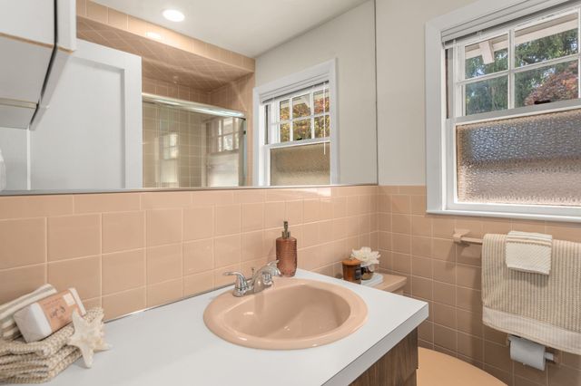 142 Claflin Street, Belmont, MA 02478