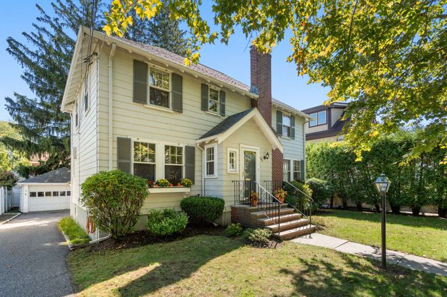 142 Claflin Street, Belmont, MA 02478