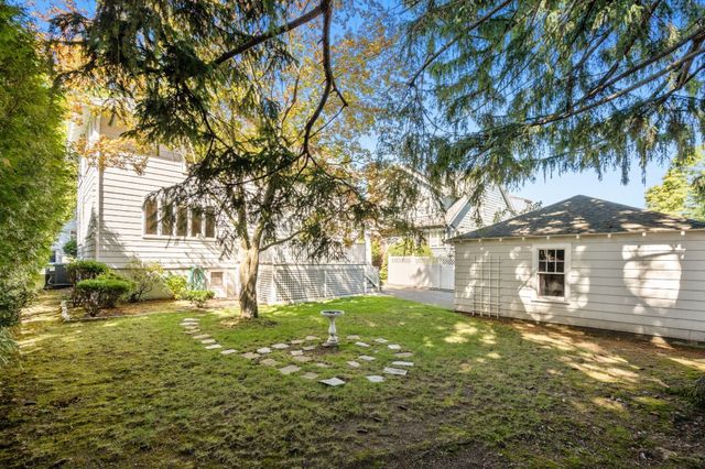 142 Claflin Street, Belmont, MA 02478