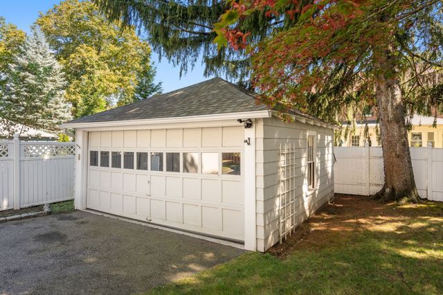 142 Claflin Street, Belmont, MA 02478