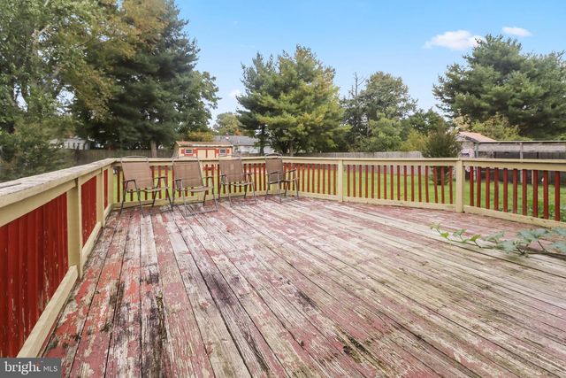 562 WAYNE AVE, Vineland, NJ 08360