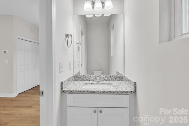 1324 Old Charlotte Road, Statesville, NC 28677