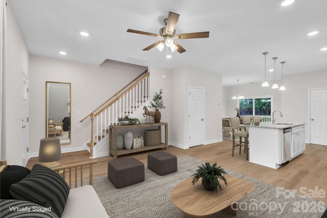 1324 Old Charlotte Road, Statesville, NC 28677