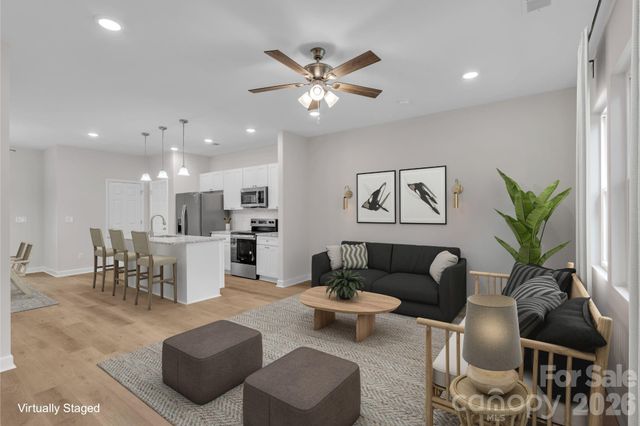 1324 Old Charlotte Road, Statesville, NC 28677