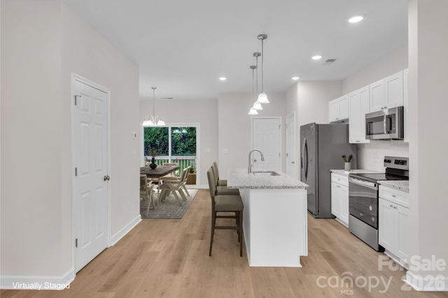 1324 Old Charlotte Road, Statesville, NC 28677