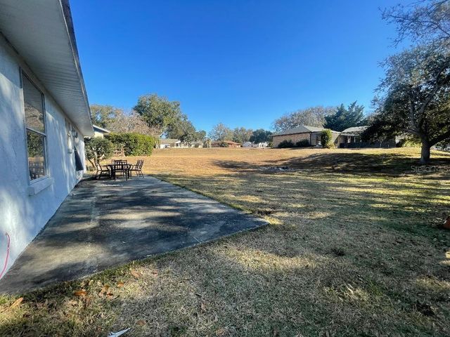 36422 BIRDIE COURT, Grand Island, FL 32735