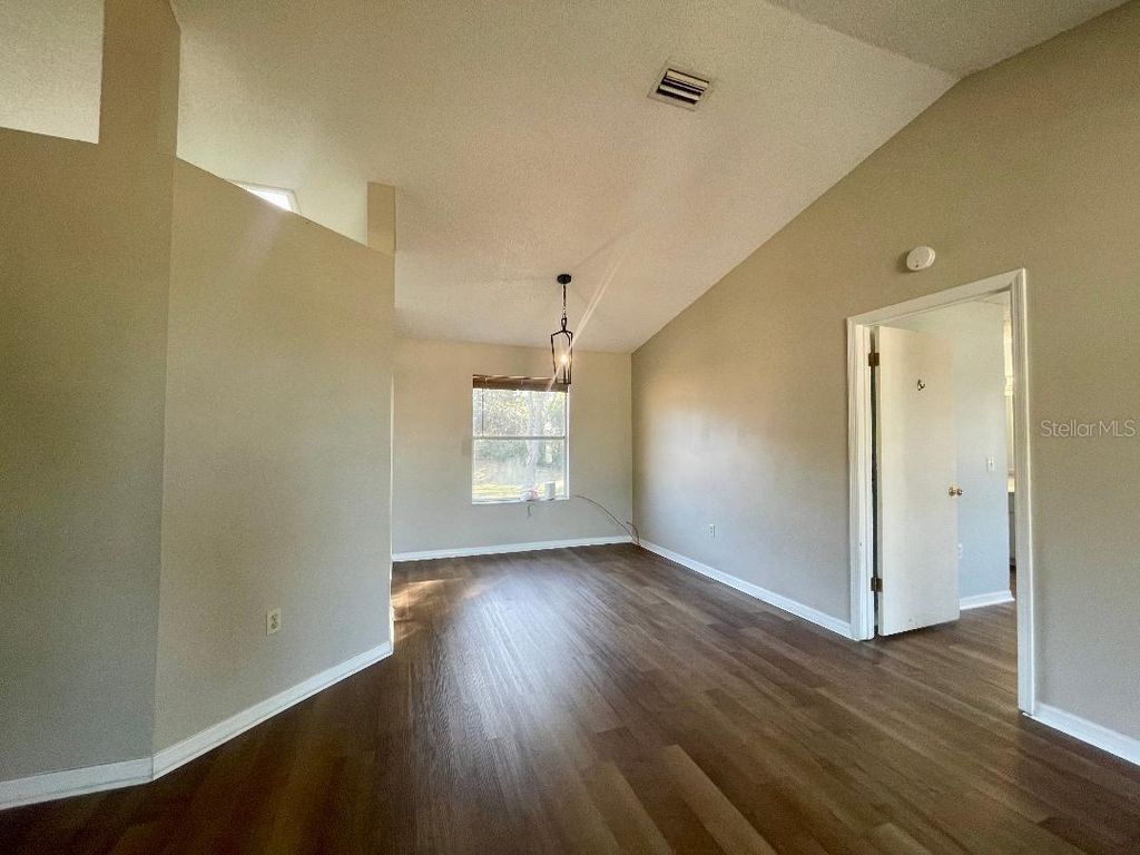 Image 7 of property listing at 36422 BIRDIE COURT, Grand Island, FL 32735