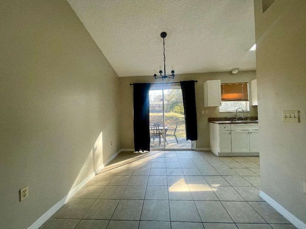 Image 8 of property listing at 36422 BIRDIE COURT, Grand Island, FL 32735