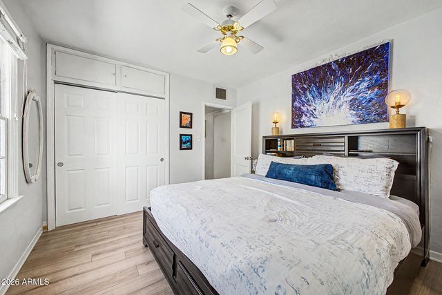 1146 W MACKENZIE Drive, Phoenix, AZ 85013