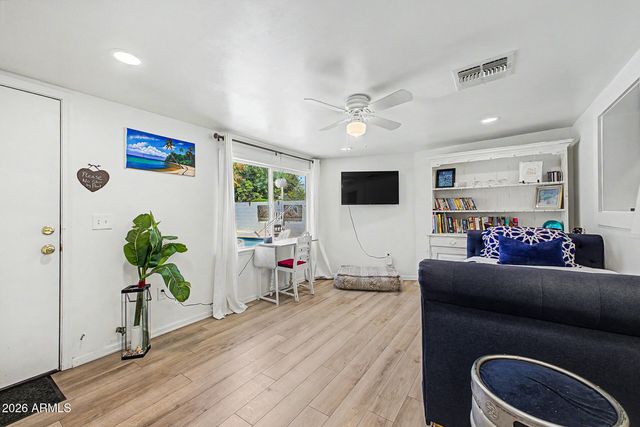 1146 W MACKENZIE Drive, Phoenix, AZ 85013