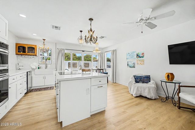 1146 W MACKENZIE Drive, Phoenix, AZ 85013
