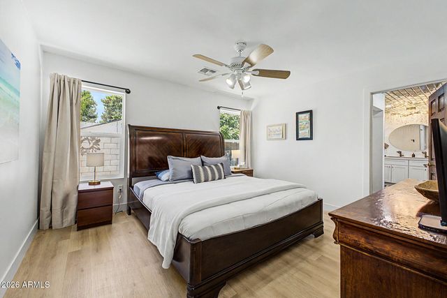 1146 W MACKENZIE Drive, Phoenix, AZ 85013