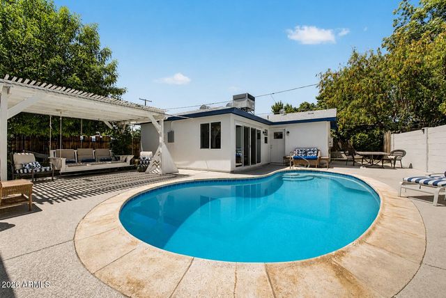 1146 W MACKENZIE Drive, Phoenix, AZ 85013