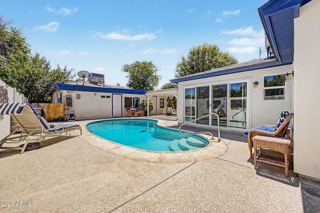 1146 W MACKENZIE Drive, Phoenix, AZ 85013
