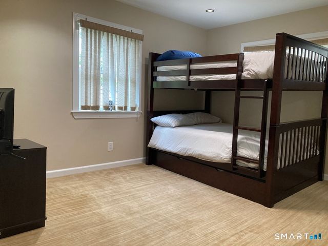 20 East Lane, New Fairfield, CT 06812