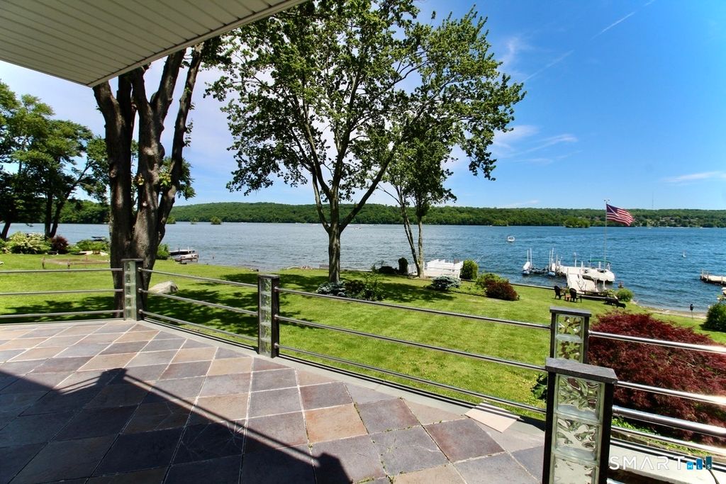 20 East Lane, New Fairfield, CT 06812