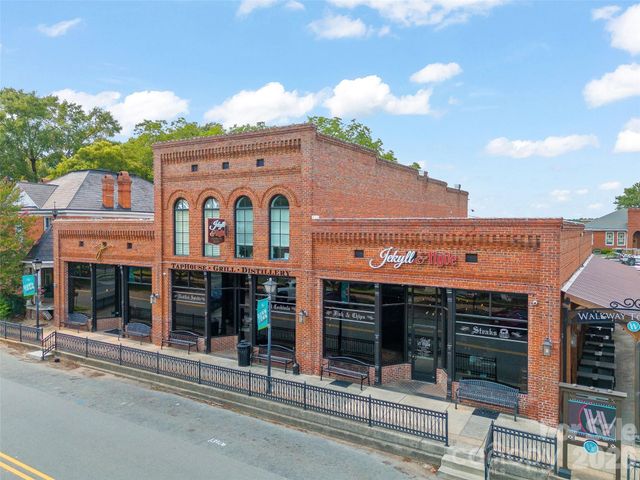 1607 Crestgate Drive, Waxhaw, NC 28173