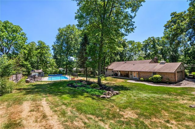 3598 Laurel Lane, Upper Saucon Twp, PA 18034