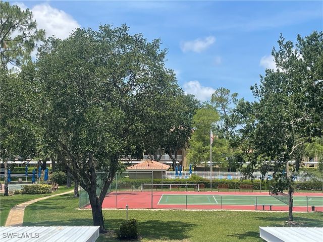 5985 Bloomfield CIR D205, Naples, FL 34112