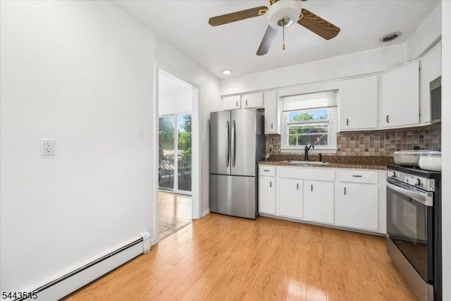 1 Arthur Rd, Hopatcong Boro, NJ 07874