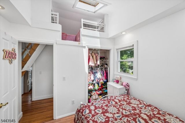 1 Arthur Rd, Hopatcong Boro, NJ 07874