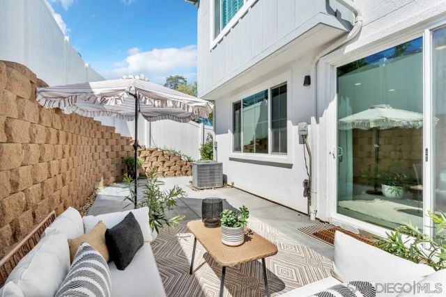 7701 Jasmine Ct, Santee, CA 92071