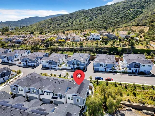 7701 Jasmine Ct, Santee, CA 92071