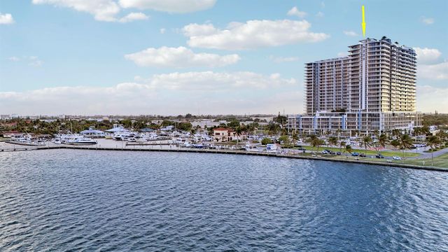 220 Lake Shore Drive 815, Lake Park, FL 33403