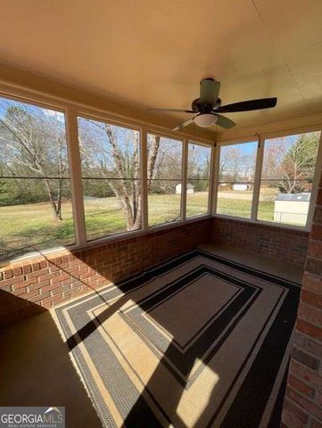 381 Etowah Drive, Cartersville, GA 30120
