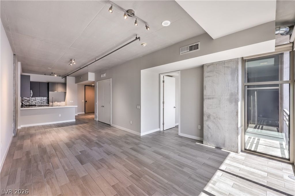 353 East Bonneville Avenue 754, Las Vegas, NV 89101 — photo 5