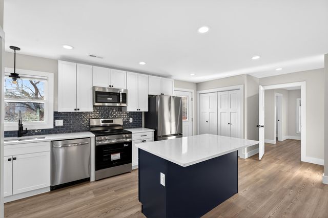 221 Hillbrook Cir, Pacolet, SC 29372