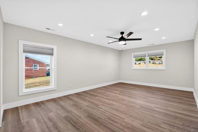 221 Hillbrook Cir, Pacolet, SC 29372