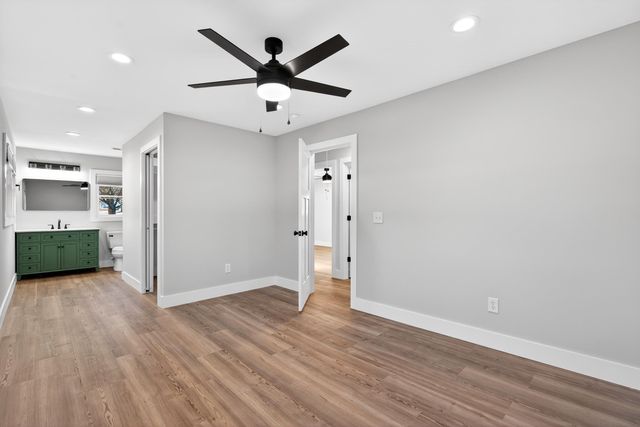 221 Hillbrook Cir, Pacolet, SC 29372