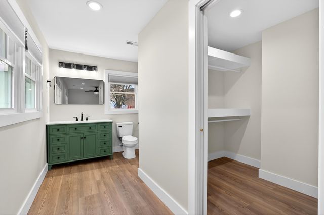 221 Hillbrook Cir, Pacolet, SC 29372