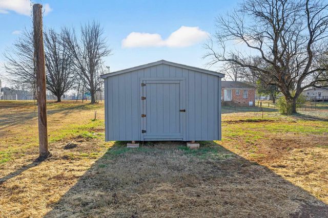 221 Hillbrook Cir, Pacolet, SC 29372