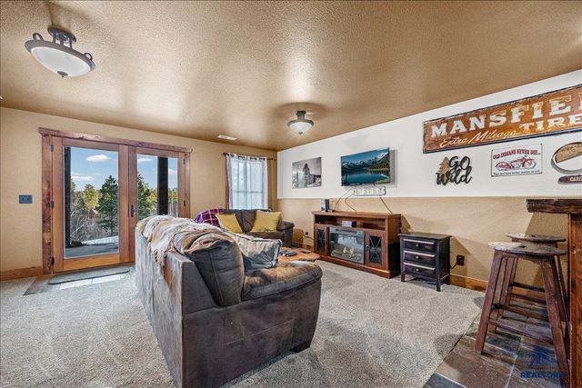 21177 GILDED MOUNTAIN RD, Lead, SD 57754