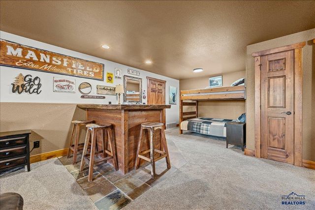 21177 GILDED MOUNTAIN RD, Lead, SD 57754