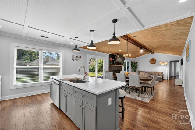 109 N Cromwell Road, Savannah, GA 31410