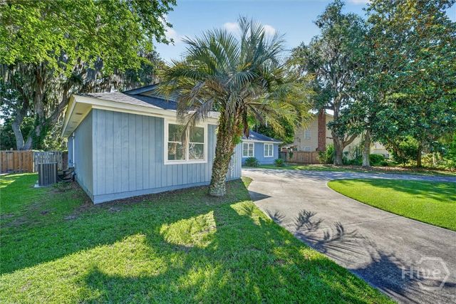 109 N Cromwell Road, Savannah, GA 31410