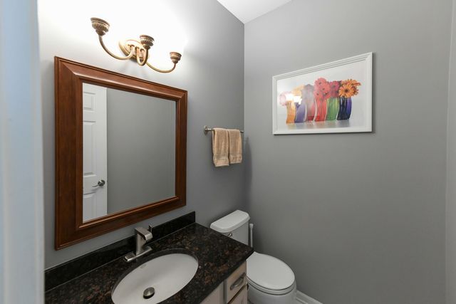 687 E Lenox Lane, Palatine, IL 60074