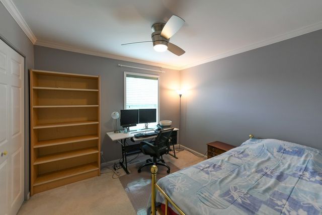 687 E Lenox Lane, Palatine, IL 60074