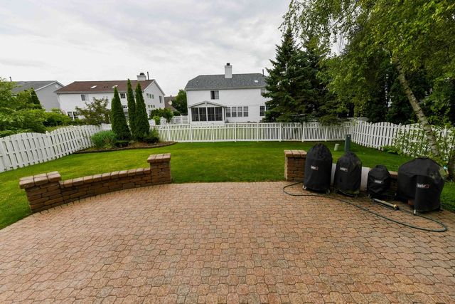 687 E Lenox Lane, Palatine, IL 60074